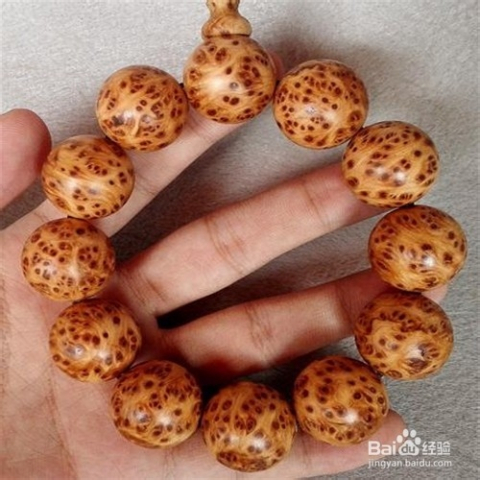 小迷糊!寡姐偷拍《黑寡妇》片场全程搞反摄像头_太阳成集团tyc7111cc(图1) 太阳成集团tyc7111cc